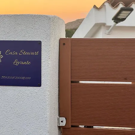 Casa Stewart - Levante بيت للعطل